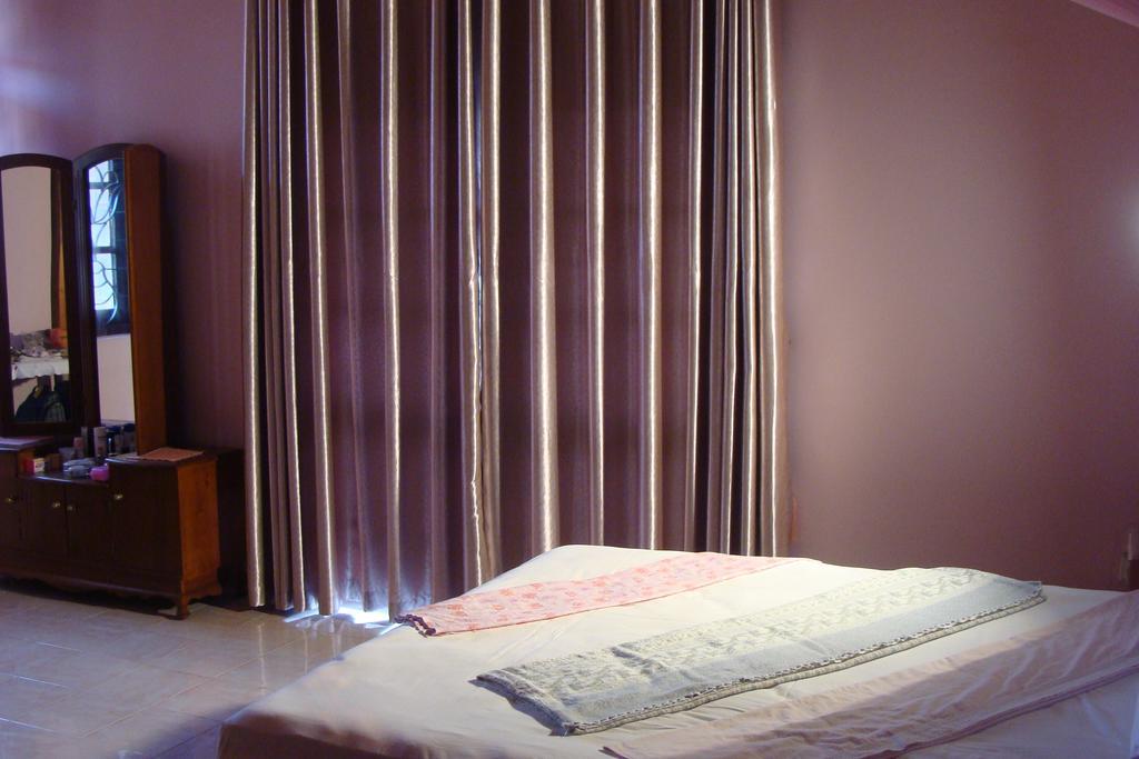 Sugandi Inn Kochchikade Esterno foto